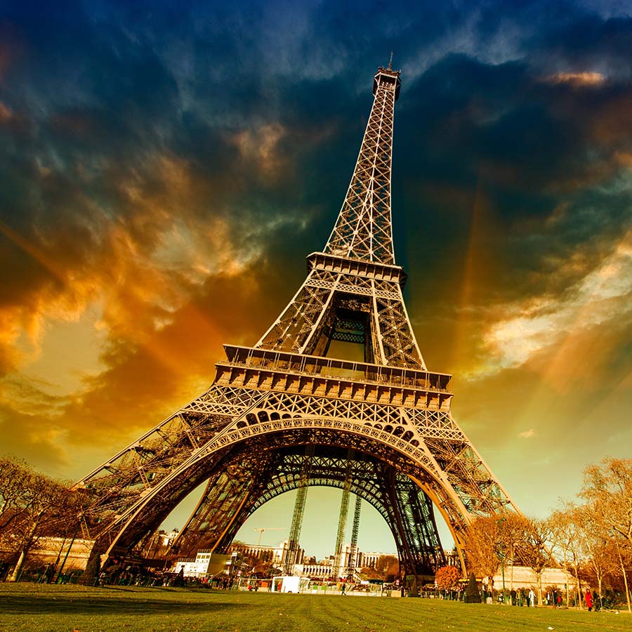Paris Office - Eiffel Tower